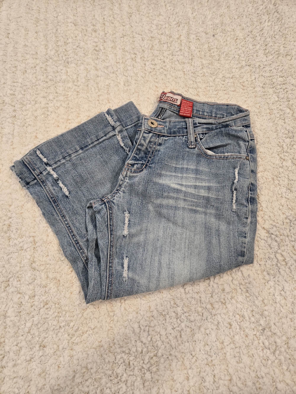 Lazer Jeans Light Blue Distressed Women’s Capri Jeans
